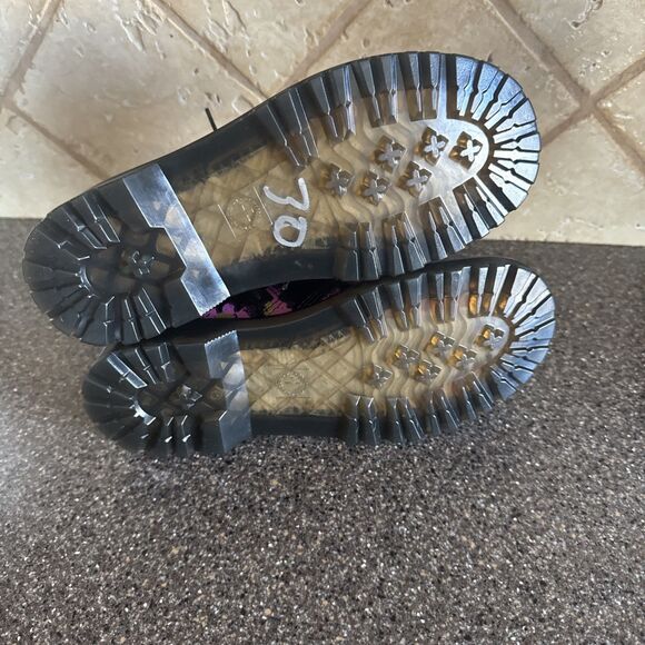 Dr Martens Women's 1460 Boot Pink Pansy Fayre Floral Black Patent Leather Size 5 - Picture 4 of 5